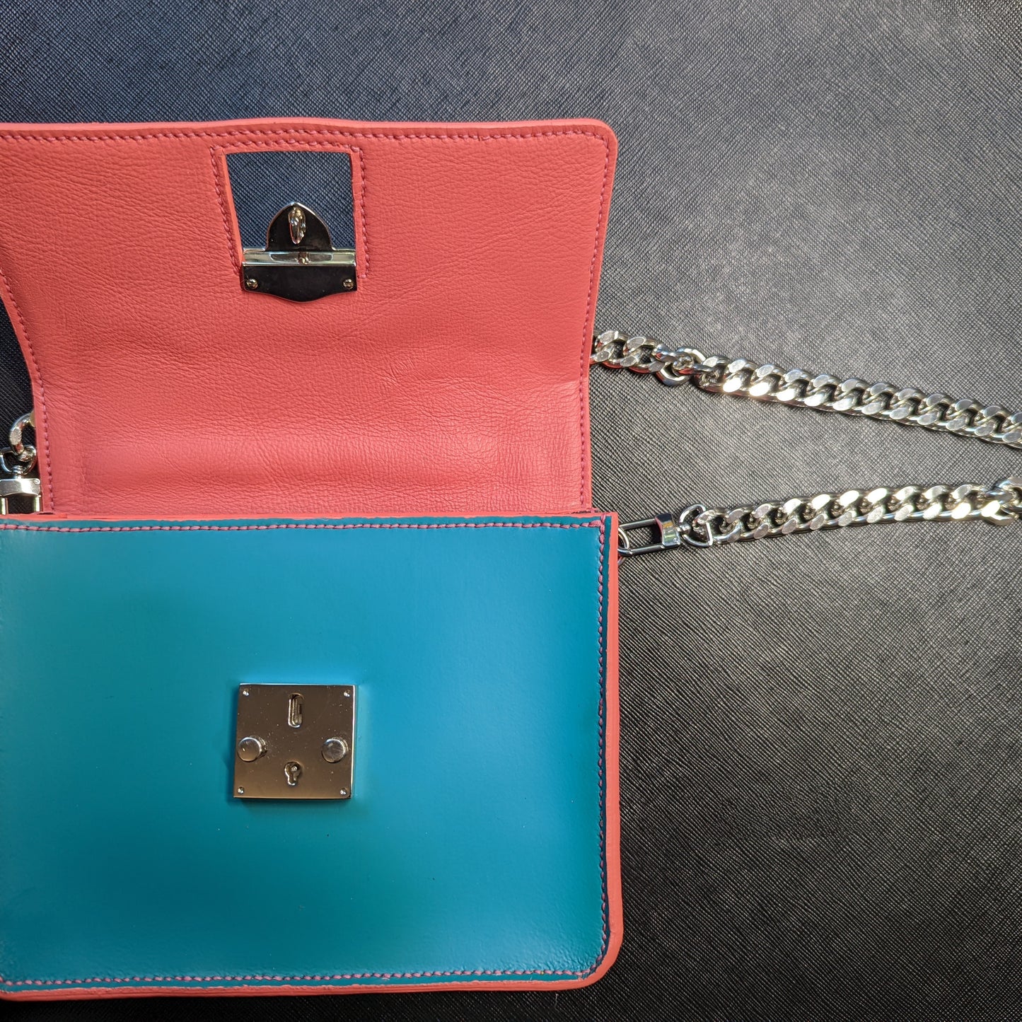 LoknGo Alt. Crossbody